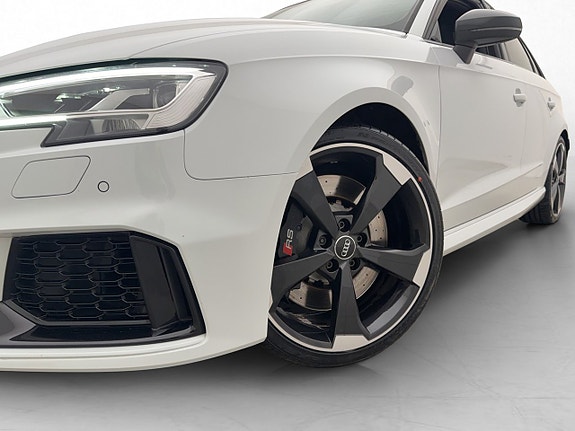 Audi RS3 10 of 30