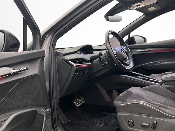 Skoda Enyaq 12 of 30