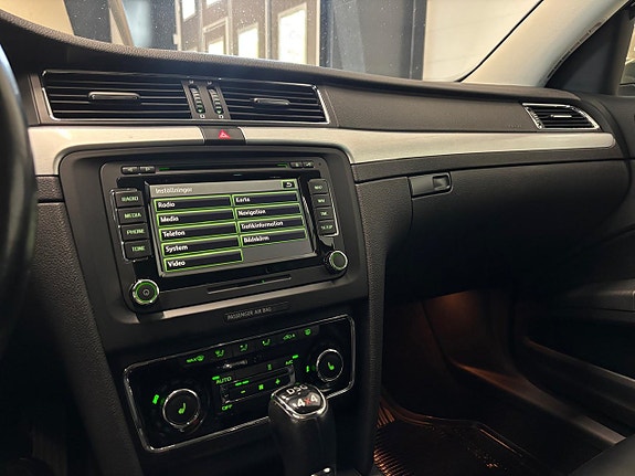Skoda Superb 13 of 28