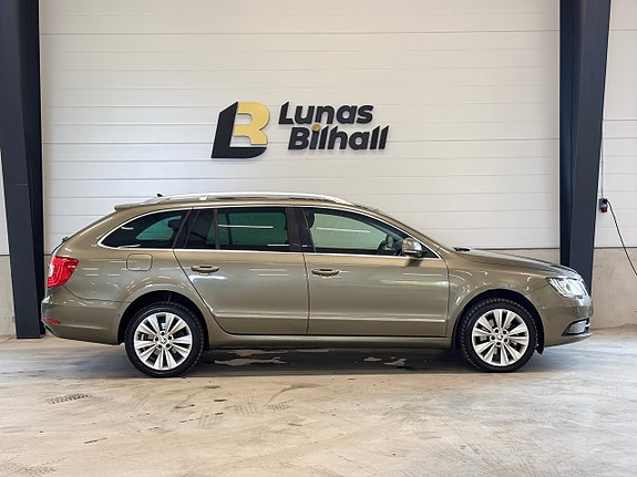 Skoda Superb 6 of 28