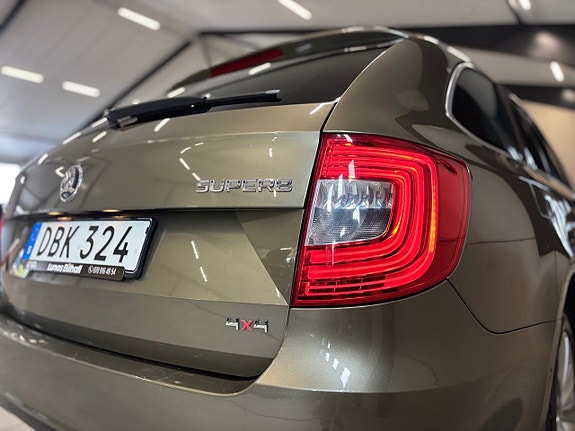 Skoda Superb 28 of 28