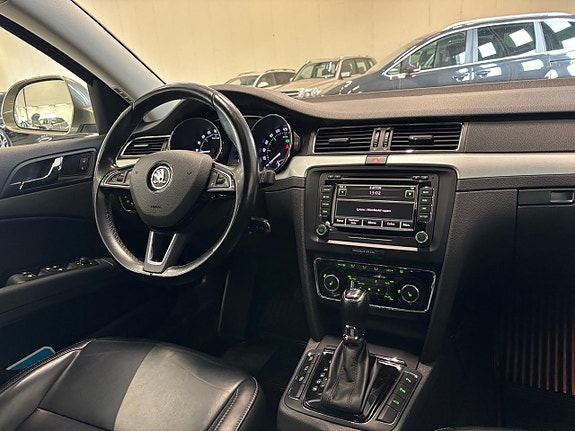 Skoda Superb 10 of 28