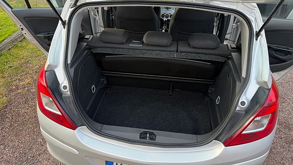 Opel Corsa 8 of 9