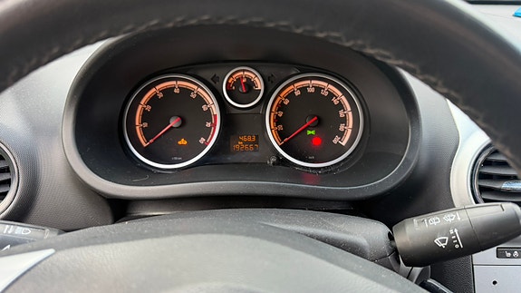 Opel Corsa 9 of 9
