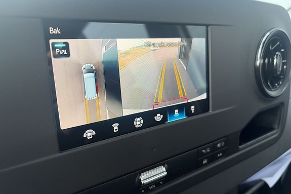 Mercedes-Benz Sprinter 316 13 of 24