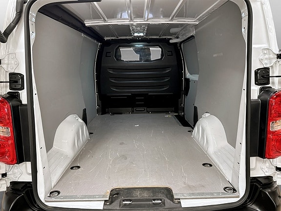 Opel Vivaro 15 of 15