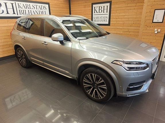 Volvo XC90 8 of 26
