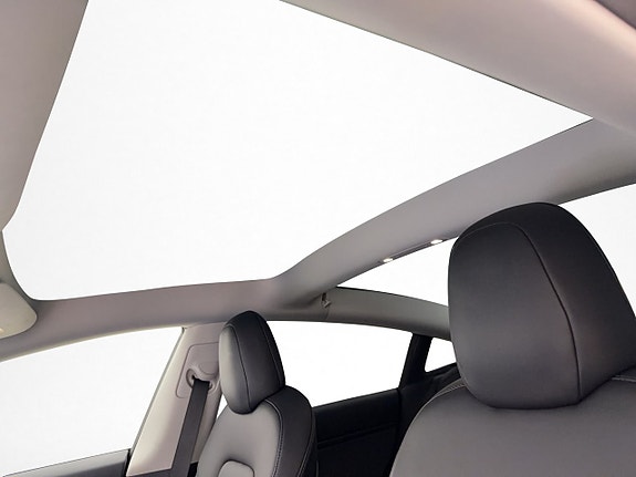 Tesla Model 3 18 of 30