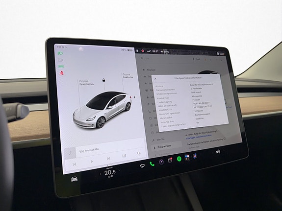 Tesla Model 3 25 of 30
