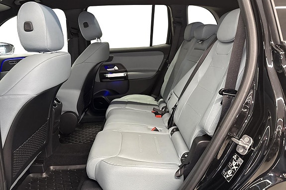 Mercedes-Benz GLB200 9 of 9