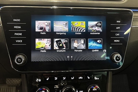 Skoda Superb 16 of 28