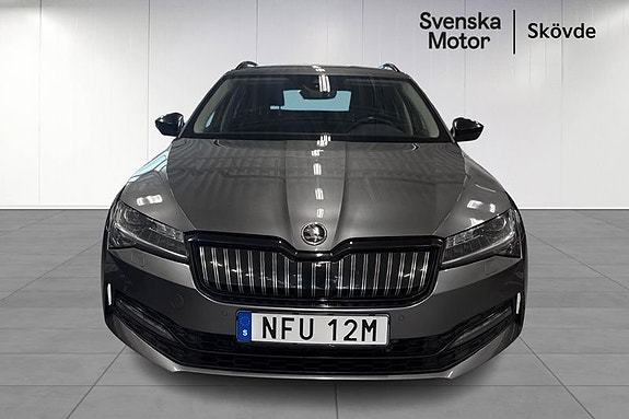 Skoda Superb 2 of 28