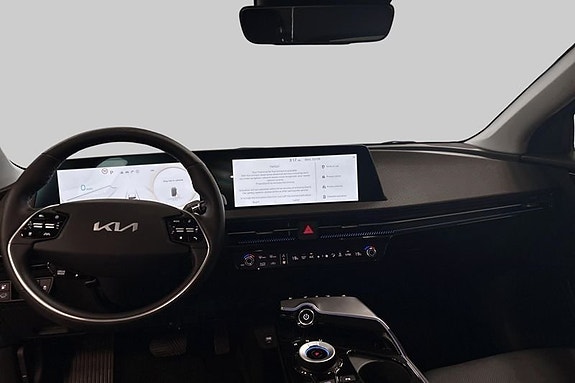 Kia EV6 10 of 22