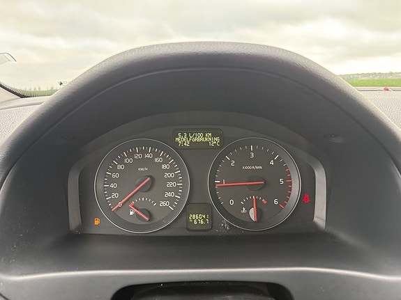 Volvo V50 16 of 25
