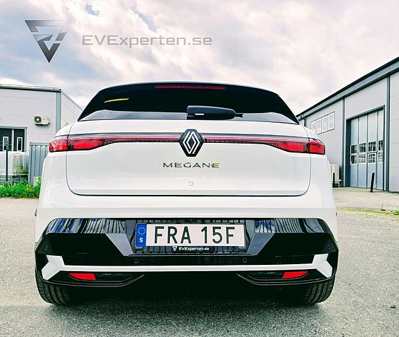 Renault Megane E-Tech 6 of 19