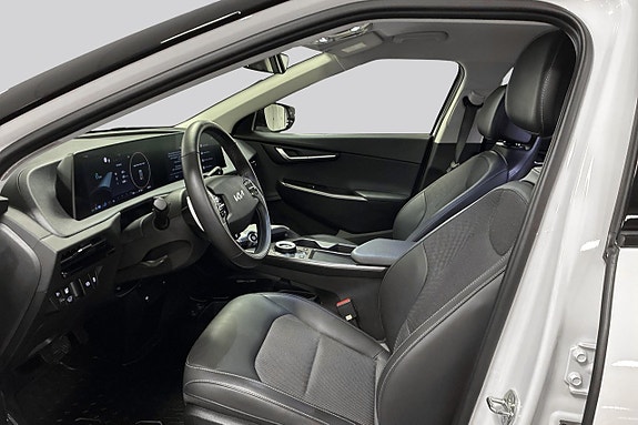 Kia EV6 10 of 26