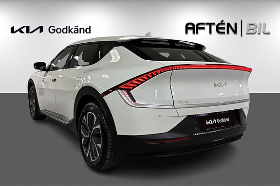 Kia EV6 8 of 26
