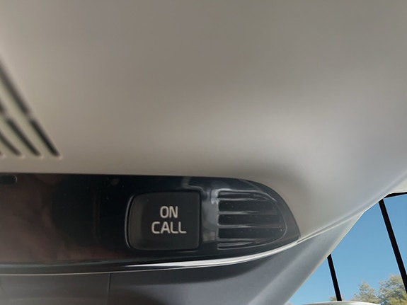 Volvo V40 Cross Country 20 of 20