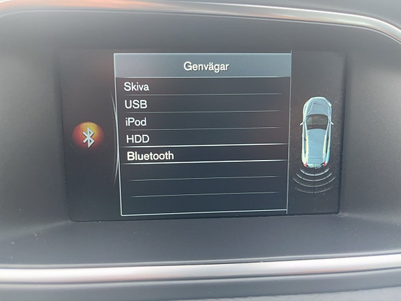Volvo V40 Cross Country 15 of 20