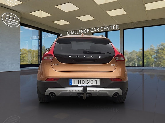 Volvo V40 Cross Country 6 of 20