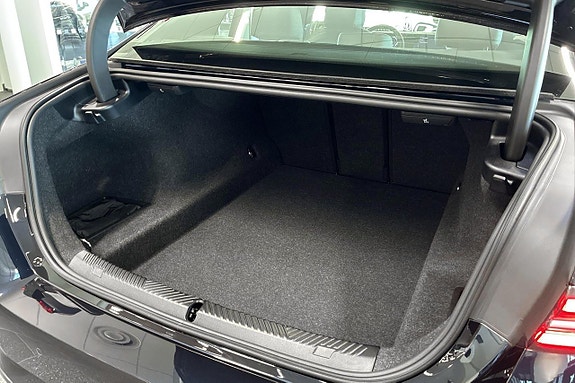 BMW 520d 12 of 28
