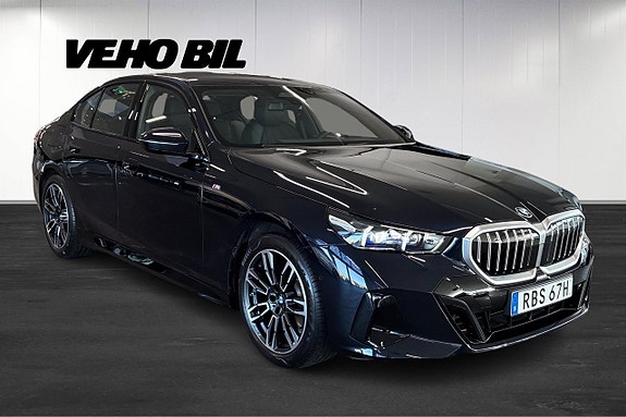 BMW 520d 2 of 28