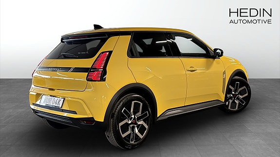 Renault 5 E-Tech 2 of 11