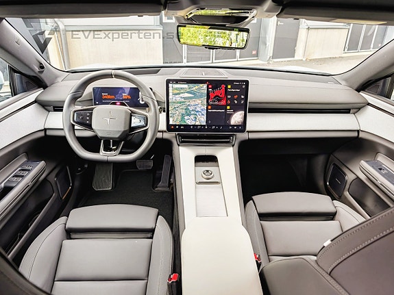 Polestar 4 13 of 25