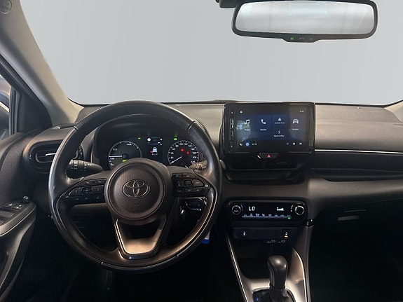 Toyota Yaris 9 of 11