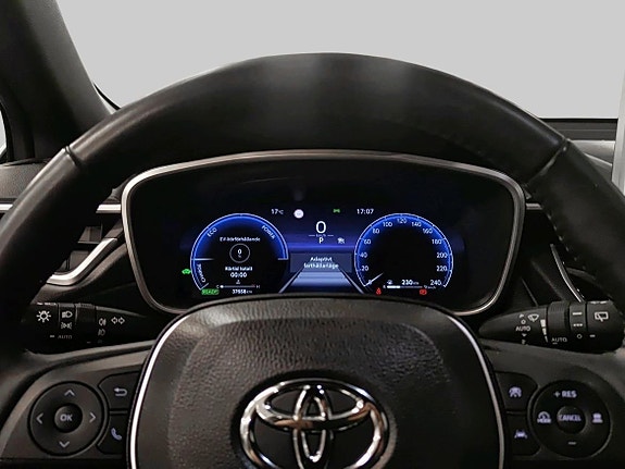 Toyota Corolla Cross 15 of 22