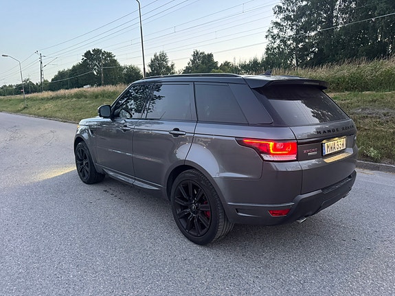 Land Rover Range Rover Sport 3 of 8