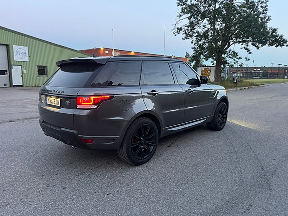 Land Rover Range Rover Sport 4 of 8