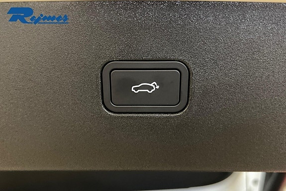 Volvo EX30 12 of 12