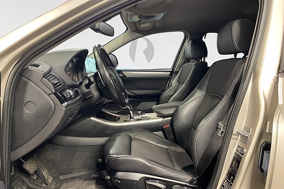 BMW X4 2 of 15