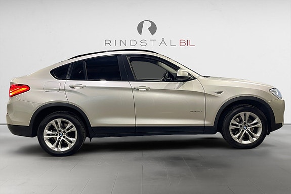 BMW X4 7 of 15