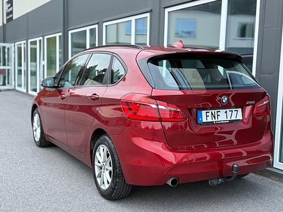 BMW 218i 18 of 30