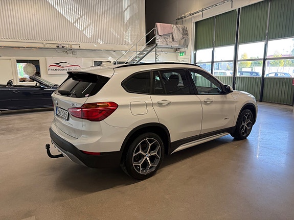 BMW X1 7 of 21
