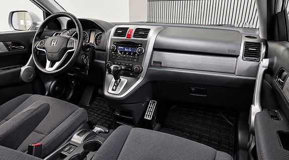 Honda CR-V 13 of 15