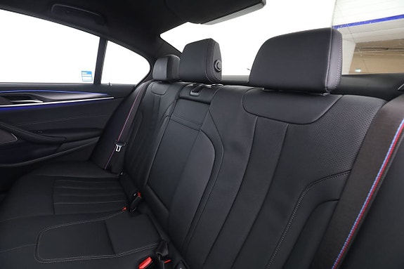 BMW 520d 15 of 30