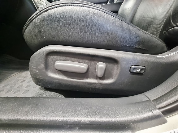 Toyota Avensis 8 of 25