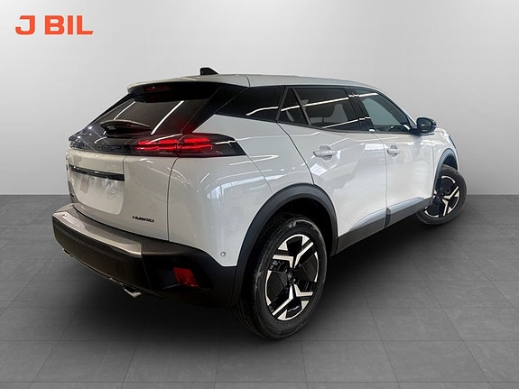 Peugeot 2008 2 of 14