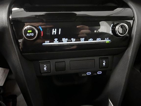 Toyota Yaris Cross 18 of 21