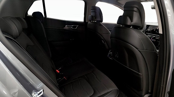 Kia Sportage 5 of 12