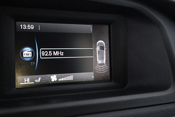 Volvo V40 16 of 18