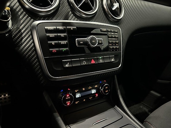 Mercedes-Benz A180 10 of 12