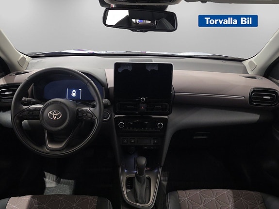 Toyota Yaris Cross 7 of 12