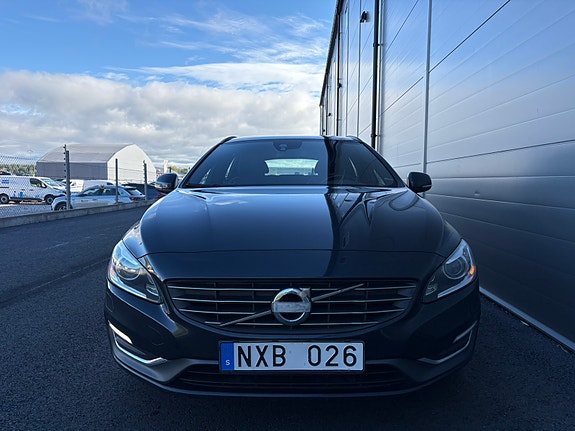 Volvo V60 6 of 25