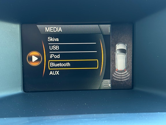 Volvo V60 16 of 25