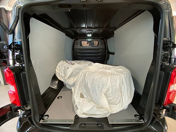 Opel Vivaro 17 of 30