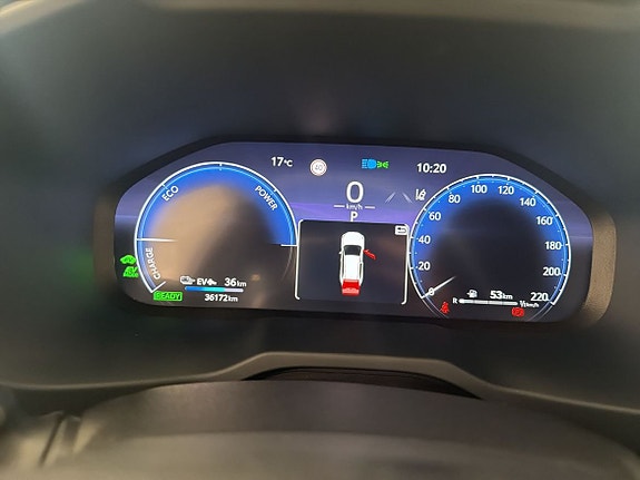 Toyota RAV4 17 of 27